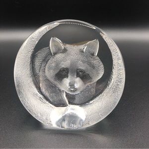 Mats Jonasson crystal raccoon, signed and numbered